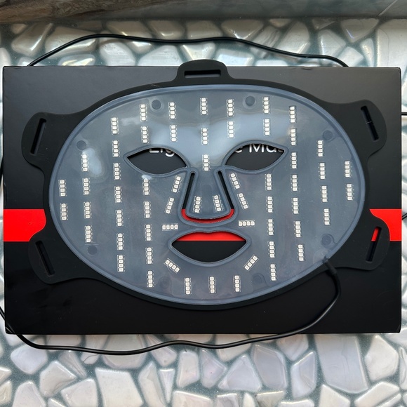 Bon charge red light face mask - Picture 2 of 5